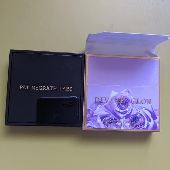 Brand New Pat McGrath Devine Glow Highlighter - Picture 4 of 6